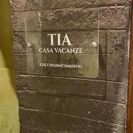 Tia Casa Vacanza Bevagna Bagian luar foto