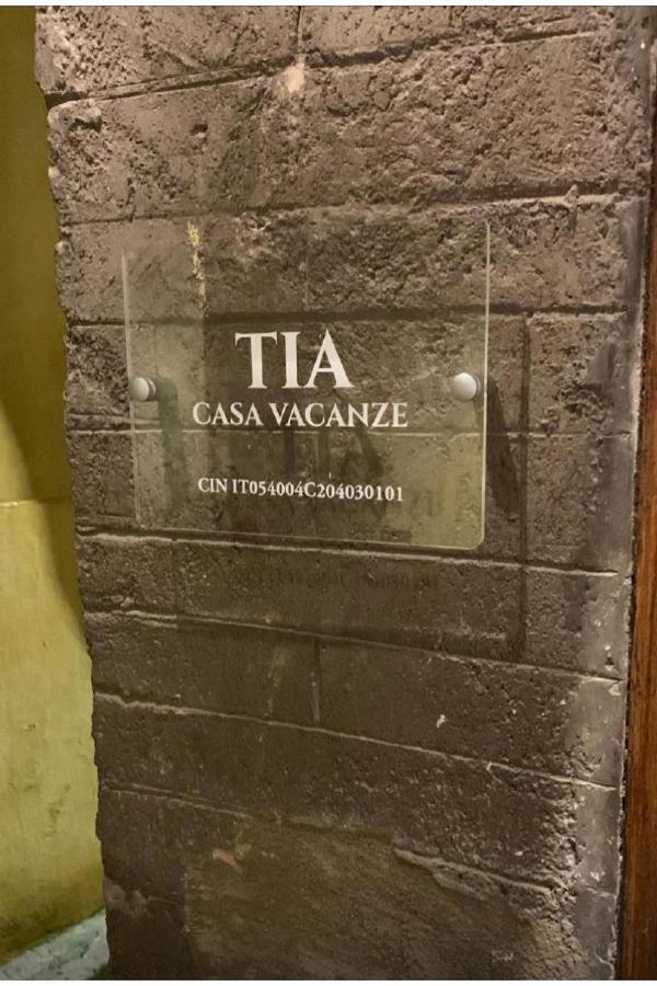 Tia Casa Vacanza Bevagna Bagian luar foto