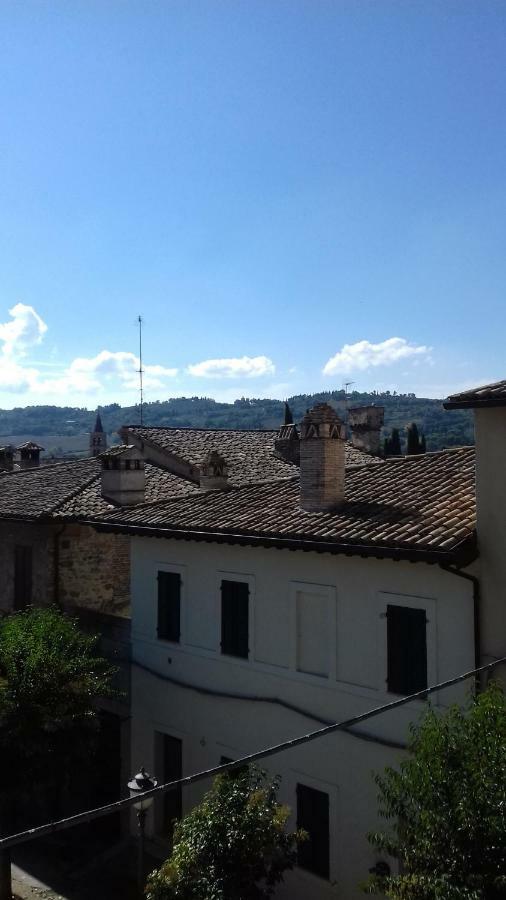 Tia Casa Vacanza Bevagna Bagian luar foto